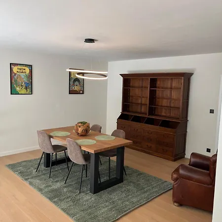 ' Tintin Travels' Apartment *